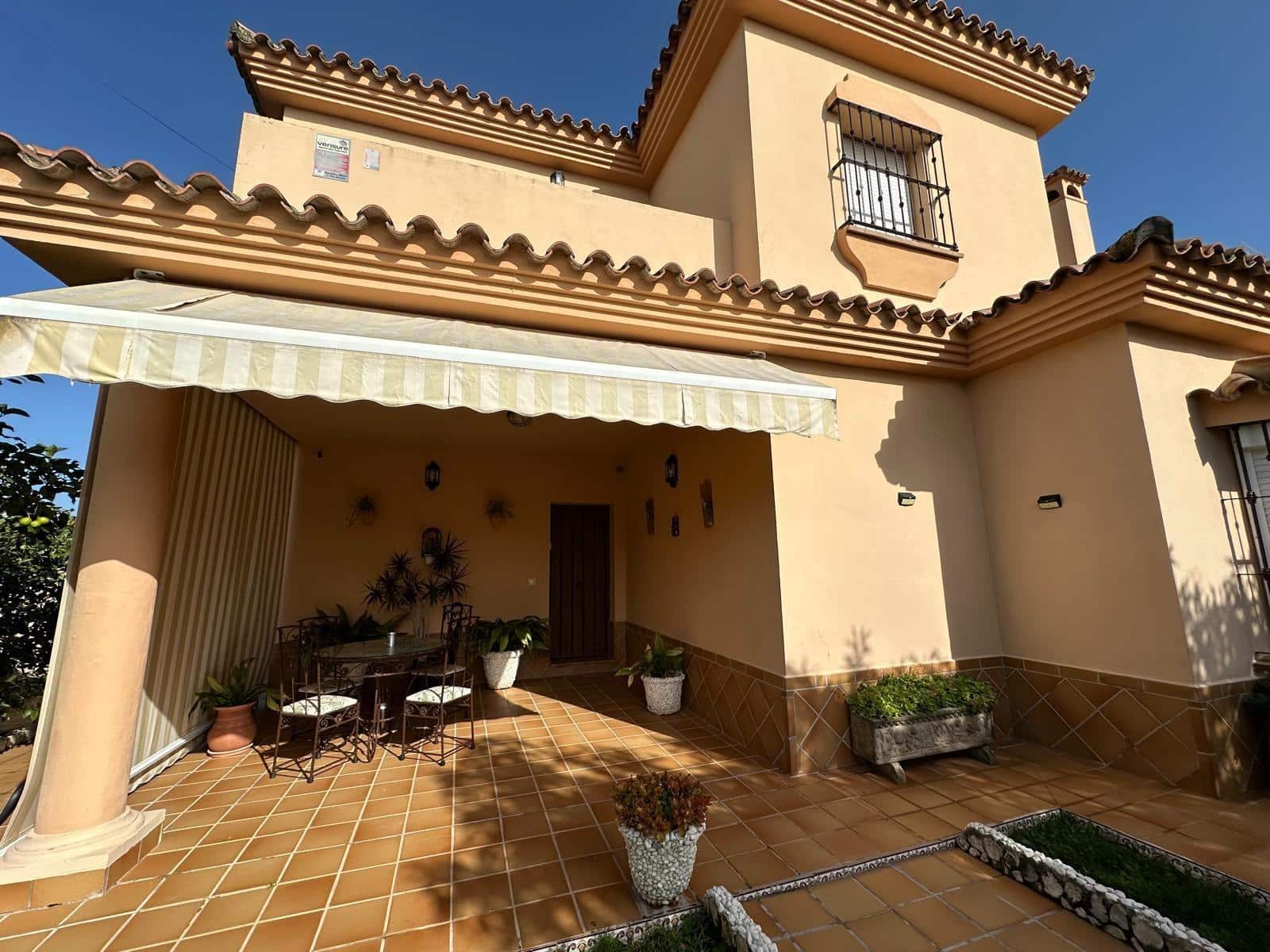 4 slaapkamer Villa te koop in Chiclana de la Frontera - € 437.000 (Ref: 9622692)
