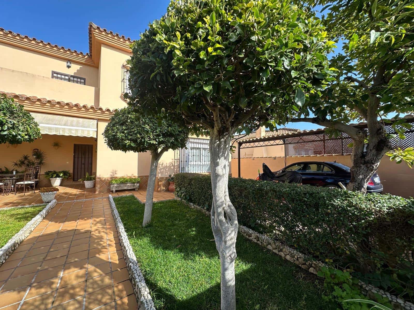 4 slaapkamer Villa te koop in Chiclana de la Frontera - € 437.000 (Ref: 9622692)