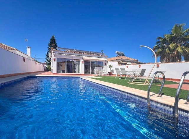 4 soverom Villa til salgs i Chiclana de la Frontera med svømmebasseng garasje - € 434 990 (Ref: 9622693)