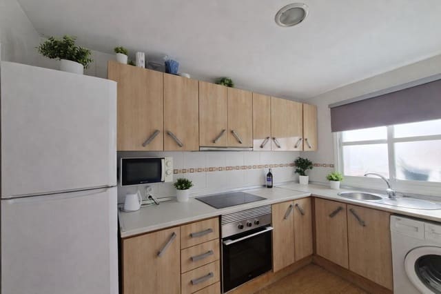 Apartamento de 3 habitaciones en Chiclana de la Frontera en venta con garaje - 175.000 € (Ref: 9622695)