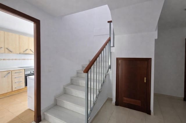 Apartamento de 3 habitaciones en Chiclana de la Frontera en venta con garaje - 175.000 € (Ref: 9622695)