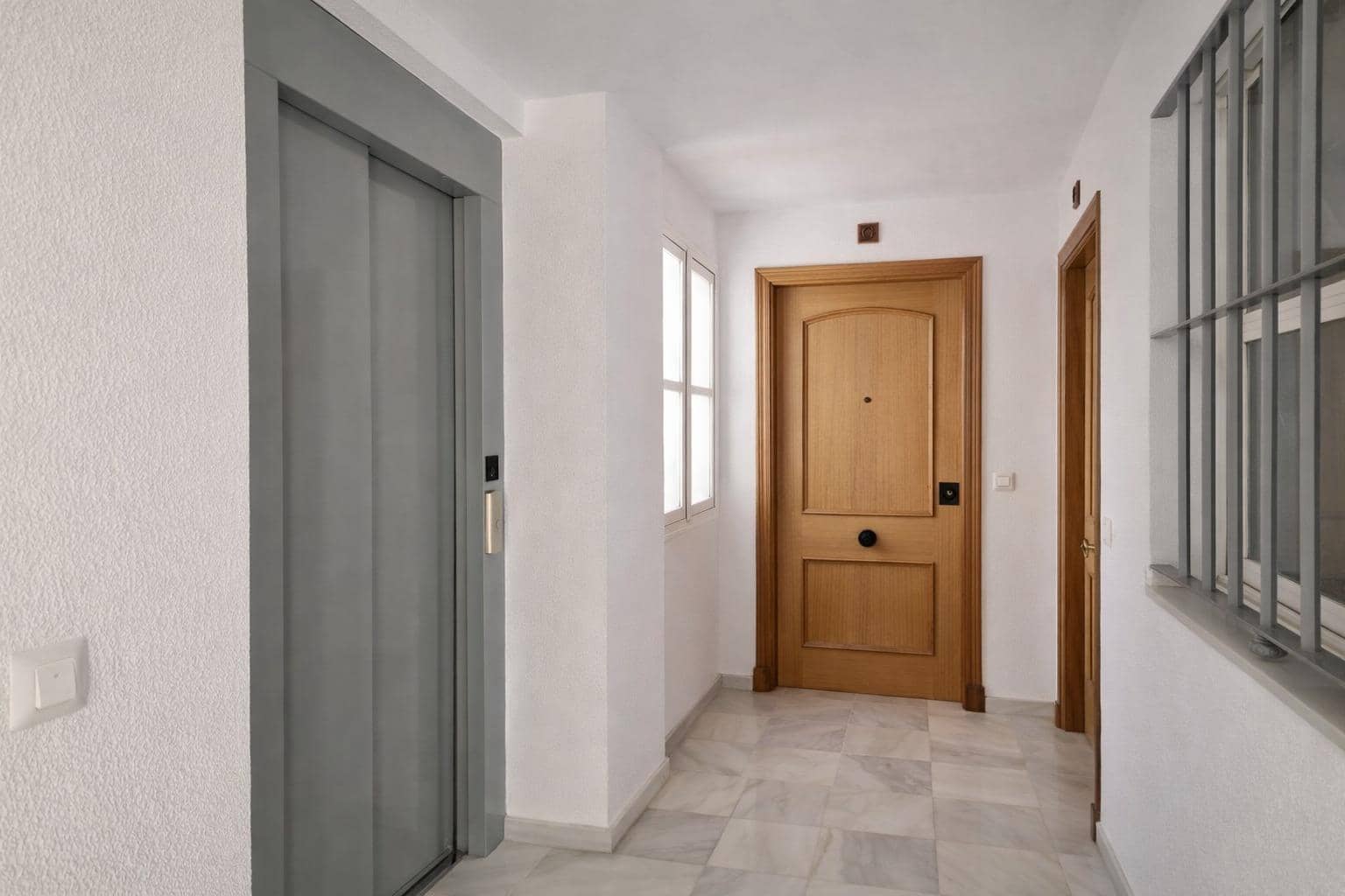 Apartamento de 3 habitaciones en Chiclana de la Frontera en venta con garaje - 175.000 € (Ref: 9622695)