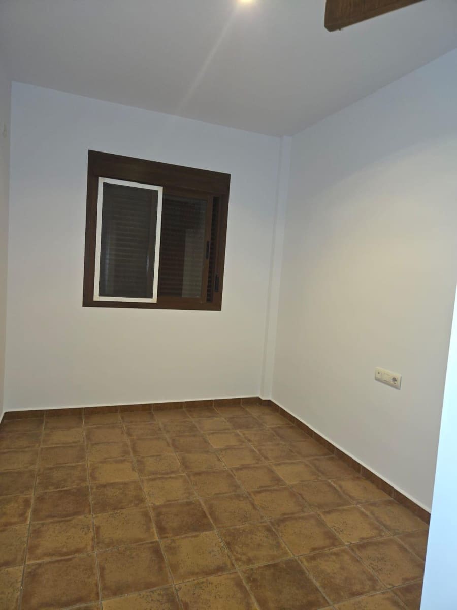 Chalet de 5 habitaciones en Chiclana de la Frontera en venta con garaje - 540.000 € (Ref: 9622696)