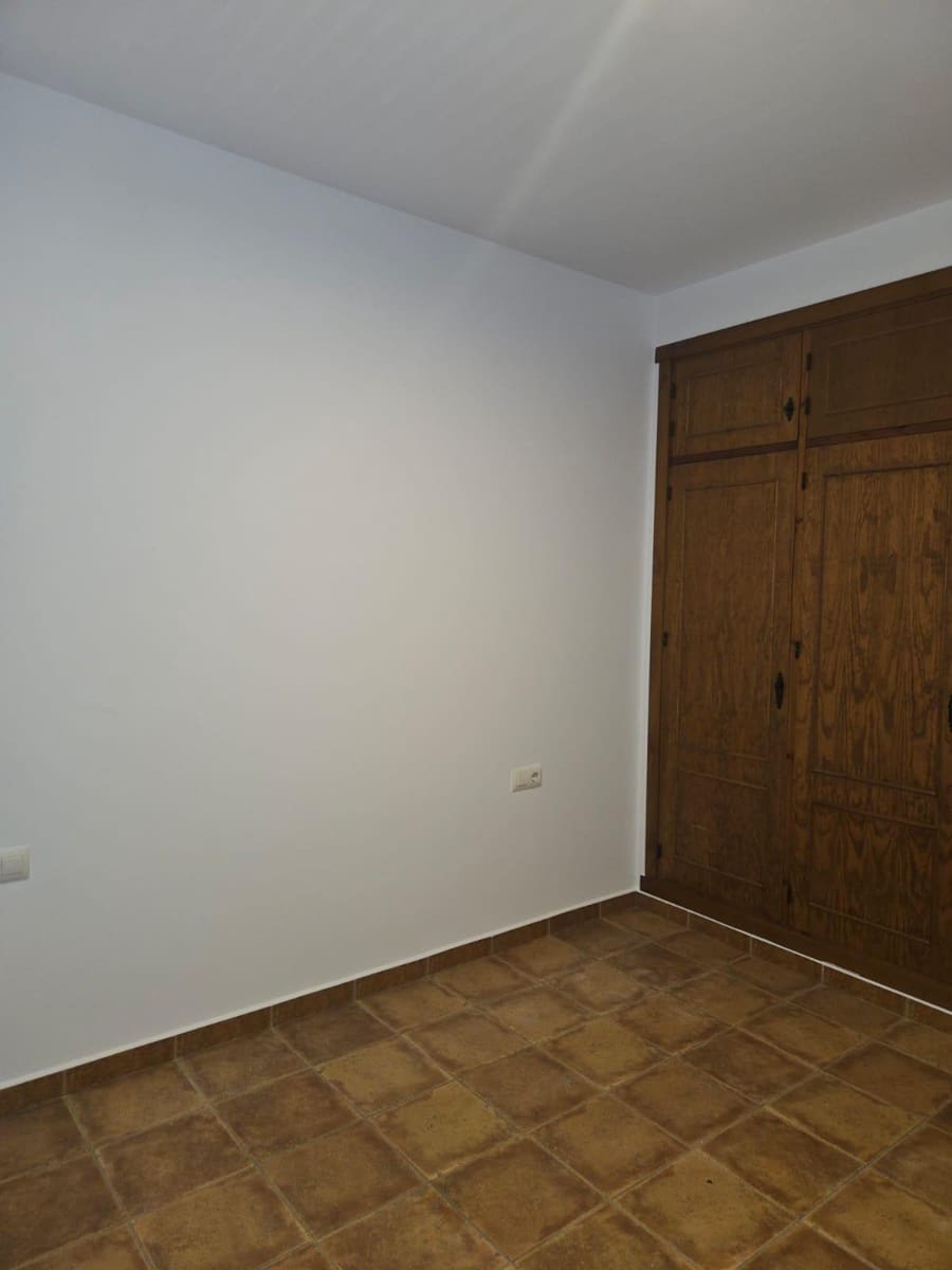 Chalet de 5 habitaciones en Chiclana de la Frontera en venta con garaje - 540.000 € (Ref: 9622696)