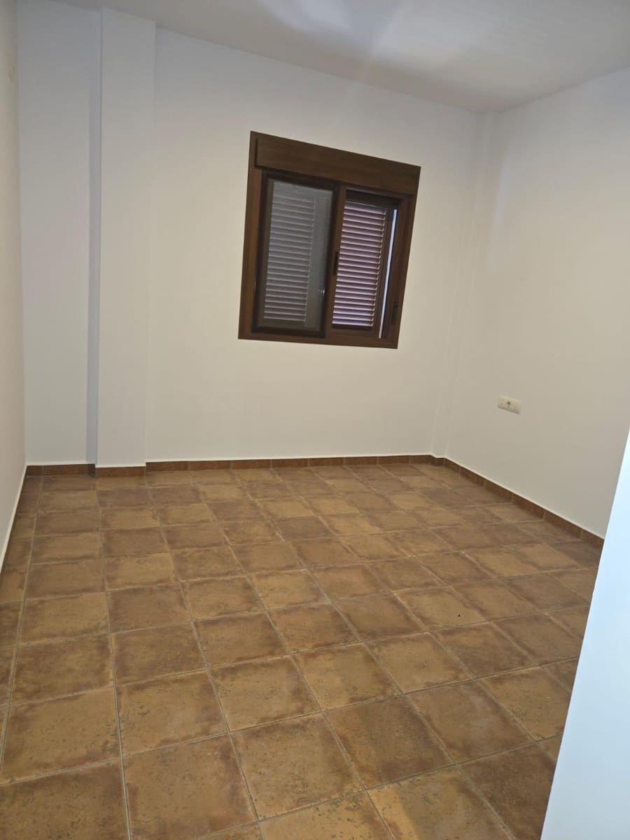 Chalet de 5 habitaciones en Chiclana de la Frontera en venta con garaje - 540.000 € (Ref: 9622696)