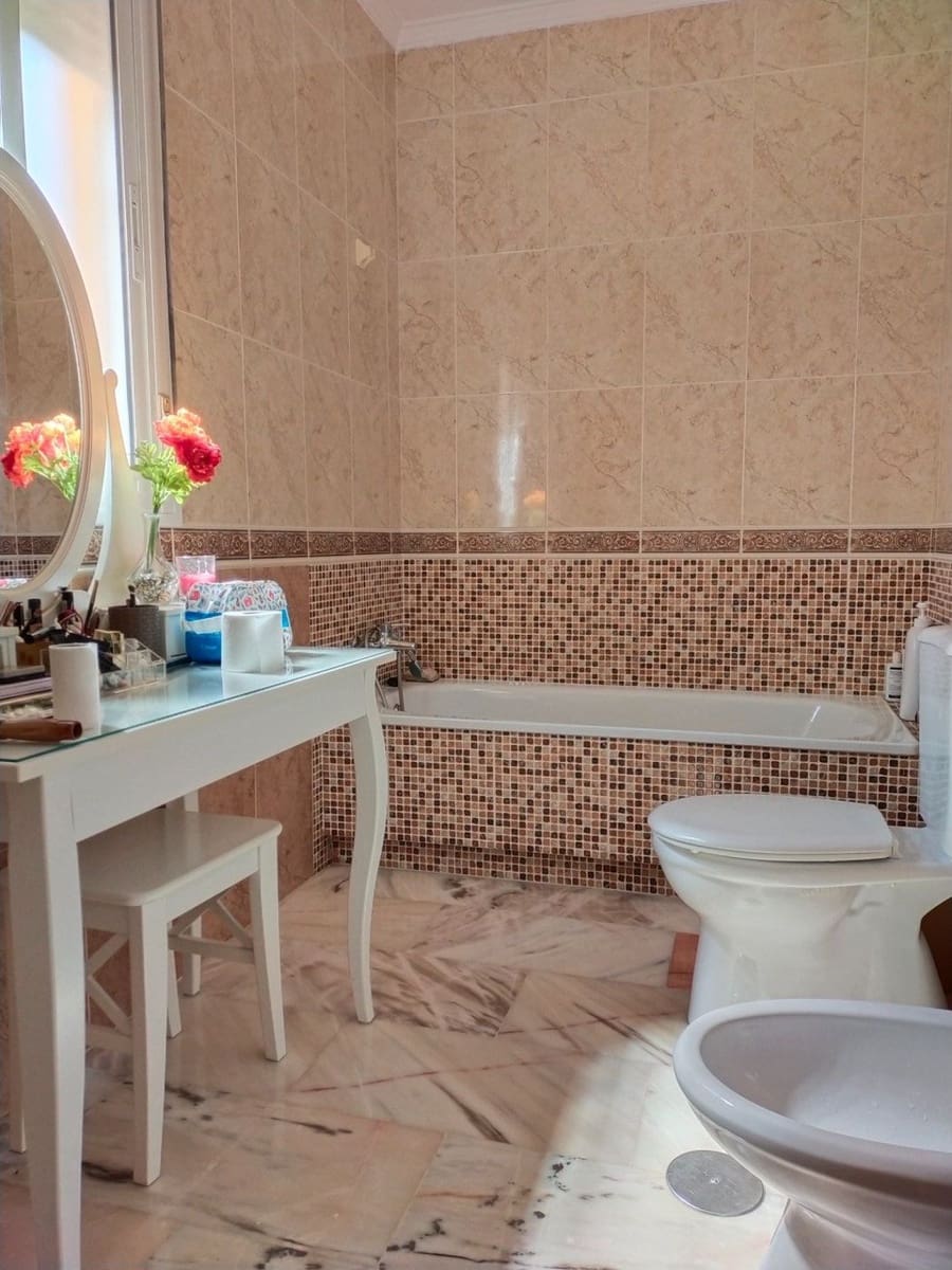 4 soverom Villa til salgs i Chiclana de la Frontera med svømmebasseng - € 400 000 (Ref: 9622697)