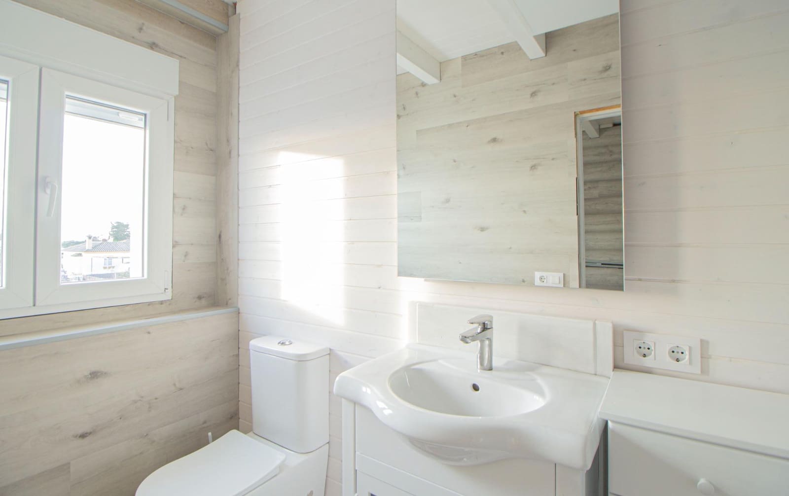 8 quarto Moradia para venda em Conil de la Frontera com garagem - 540 000 € (Ref: 9625516)