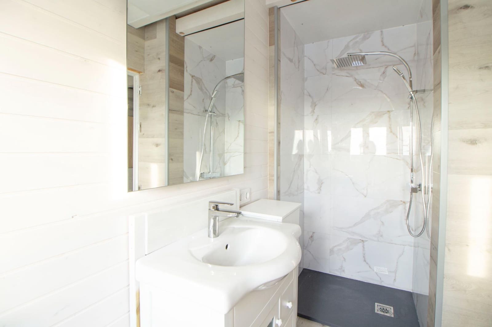 8 quarto Moradia para venda em Conil de la Frontera com garagem - 540 000 € (Ref: 9625516)