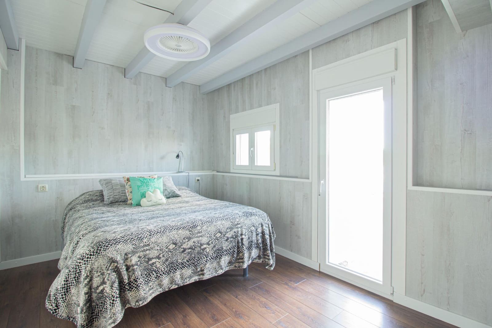 8 quarto Moradia para venda em Conil de la Frontera com garagem - 540 000 € (Ref: 9625516)