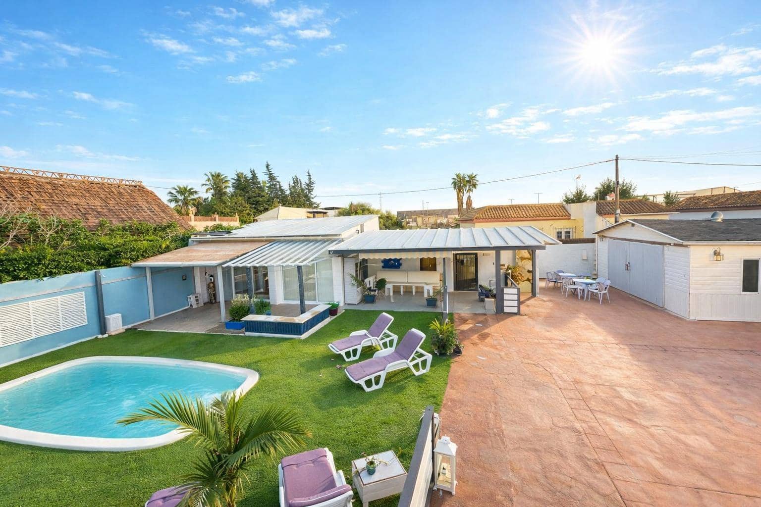 8 chambre Villa/Maison à vendre à Conil de la Frontera avec garage - 499 990 € (Ref: 9625516)