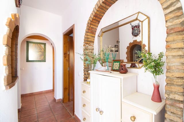 8 soveværelse Villa til salg i Conil de la Frontera med garage - € 499.990 (Ref: 9625516)