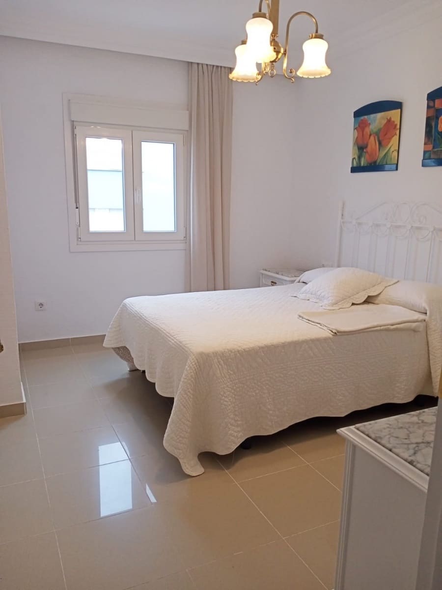3 Zimmer Wohnung zu vermieten in Chiclana de la Frontera - 500 € (Ref: 9629927)
