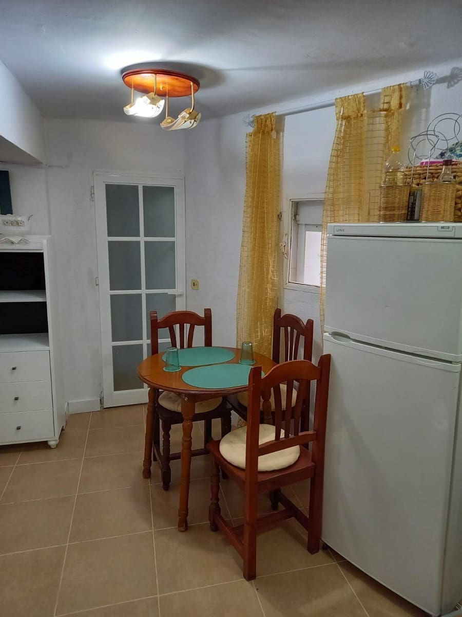 1 bedroom Villa for sale in Chiclana de la Frontera - € 70,000 (Ref: 9637524)