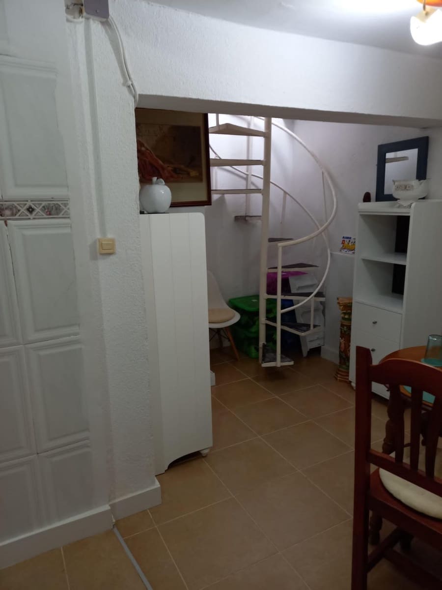 1 bedroom Villa for sale in Chiclana de la Frontera - € 70,000 (Ref: 9637524)