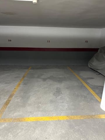 Autotalli myytävänä paikassa Chiclana de la Frontera - 5 700 € (Ref: 9648073)