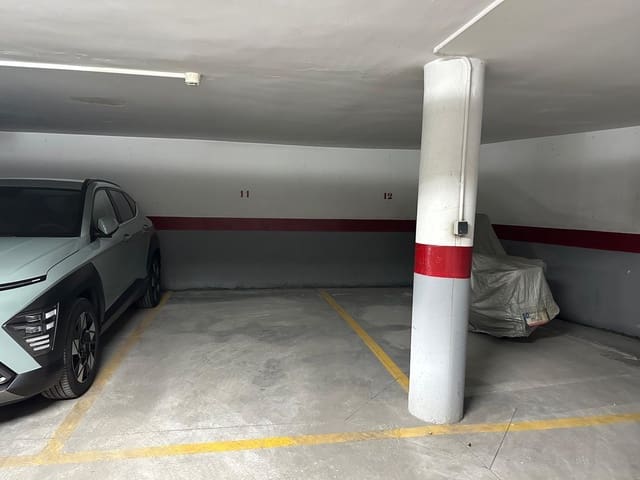 Autotalli myytävänä paikassa Chiclana de la Frontera - 5 700 € (Ref: 9648073)