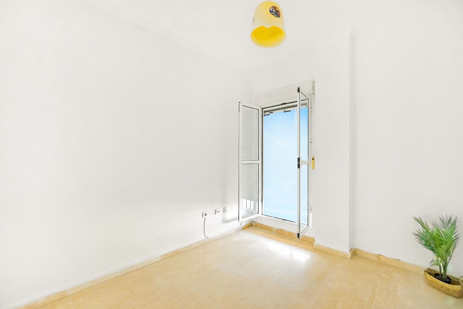 3 soverom Leilighet til salgs i Chiclana de la Frontera - € 285 000 (Ref: 9683501)