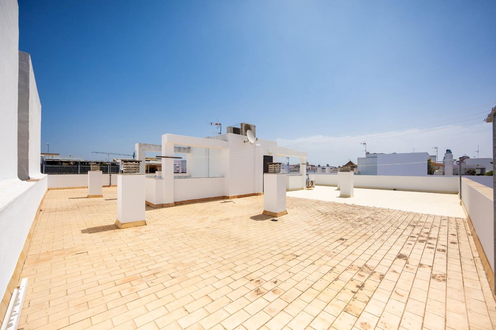 3 soverom Leilighet til salgs i Chiclana de la Frontera - € 285 000 (Ref: 9683501)