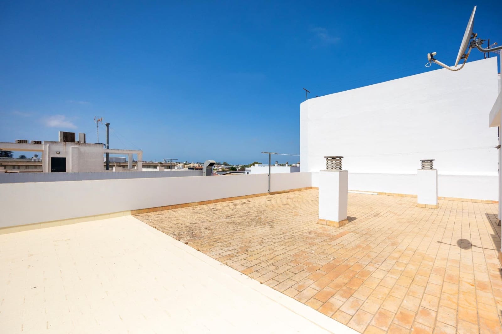 3 soverom Leilighet til salgs i Chiclana de la Frontera - € 285 000 (Ref: 9683501)