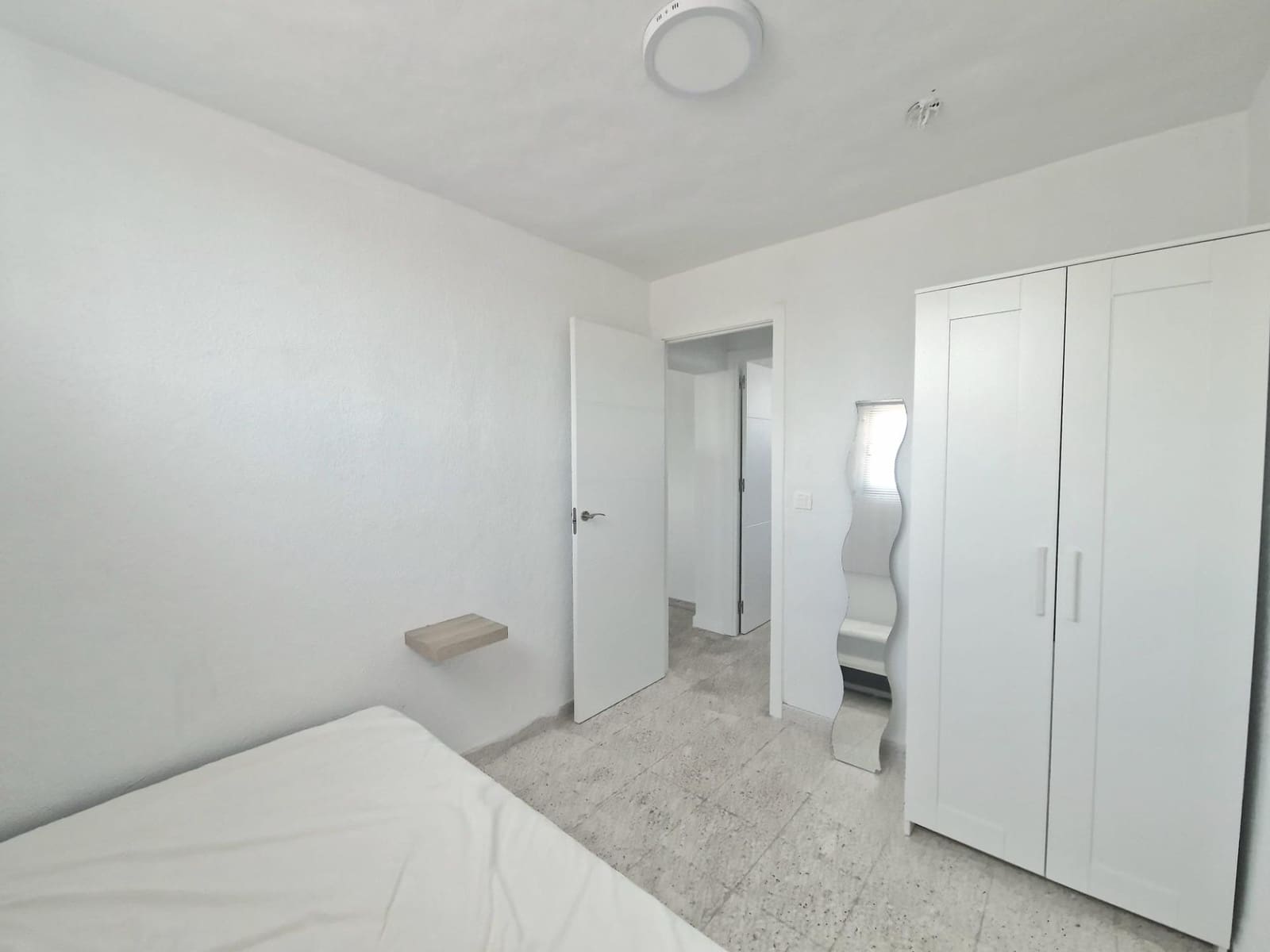 2 sypialnia Mieszkanie do wynajęcia w Rota - 600 € (Ref: 9735550)