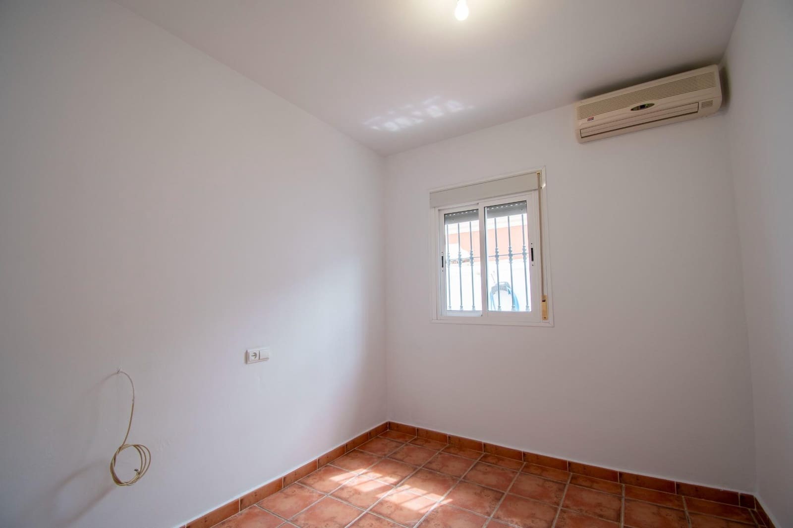 3 Zimmer Villa zu verkaufen in Chiclana de la Frontera mit Pool Garage - 360.000 € (Ref: 9761949)