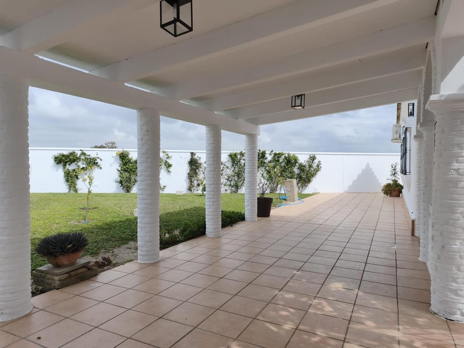 3 Zimmer Villa zu verkaufen in Chiclana de la Frontera mit Pool Garage - 360.000 € (Ref: 9761949)