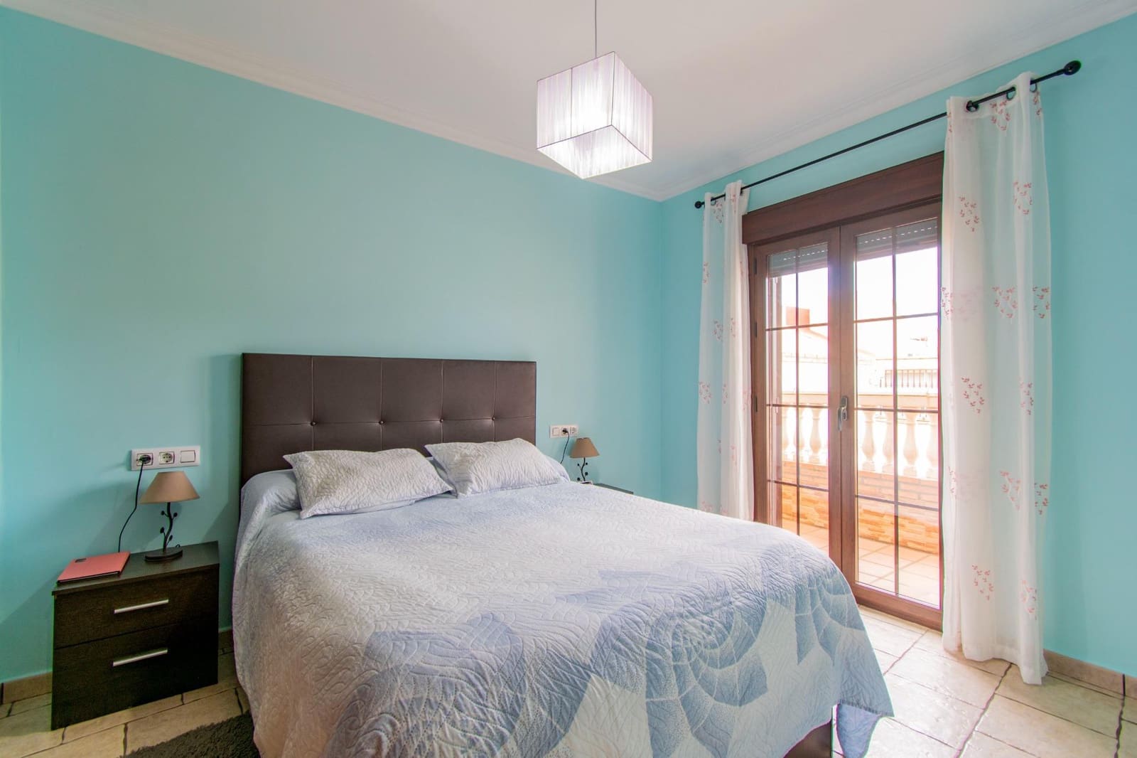 4 makuuhuone Rivitalo myytävänä paikassa Chiclana de la Frontera - 199 990 € (Ref: 9788370)