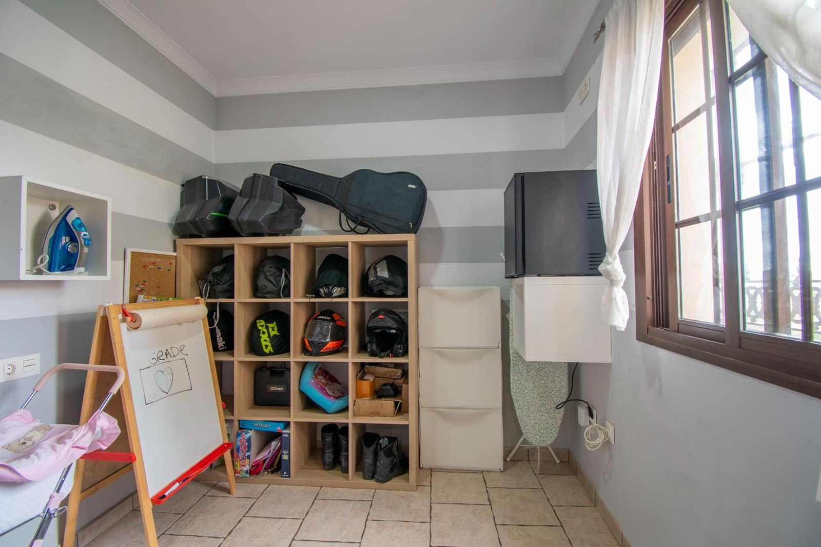 4 makuuhuone Rivitalo myytävänä paikassa Chiclana de la Frontera - 199 990 € (Ref: 9788370)