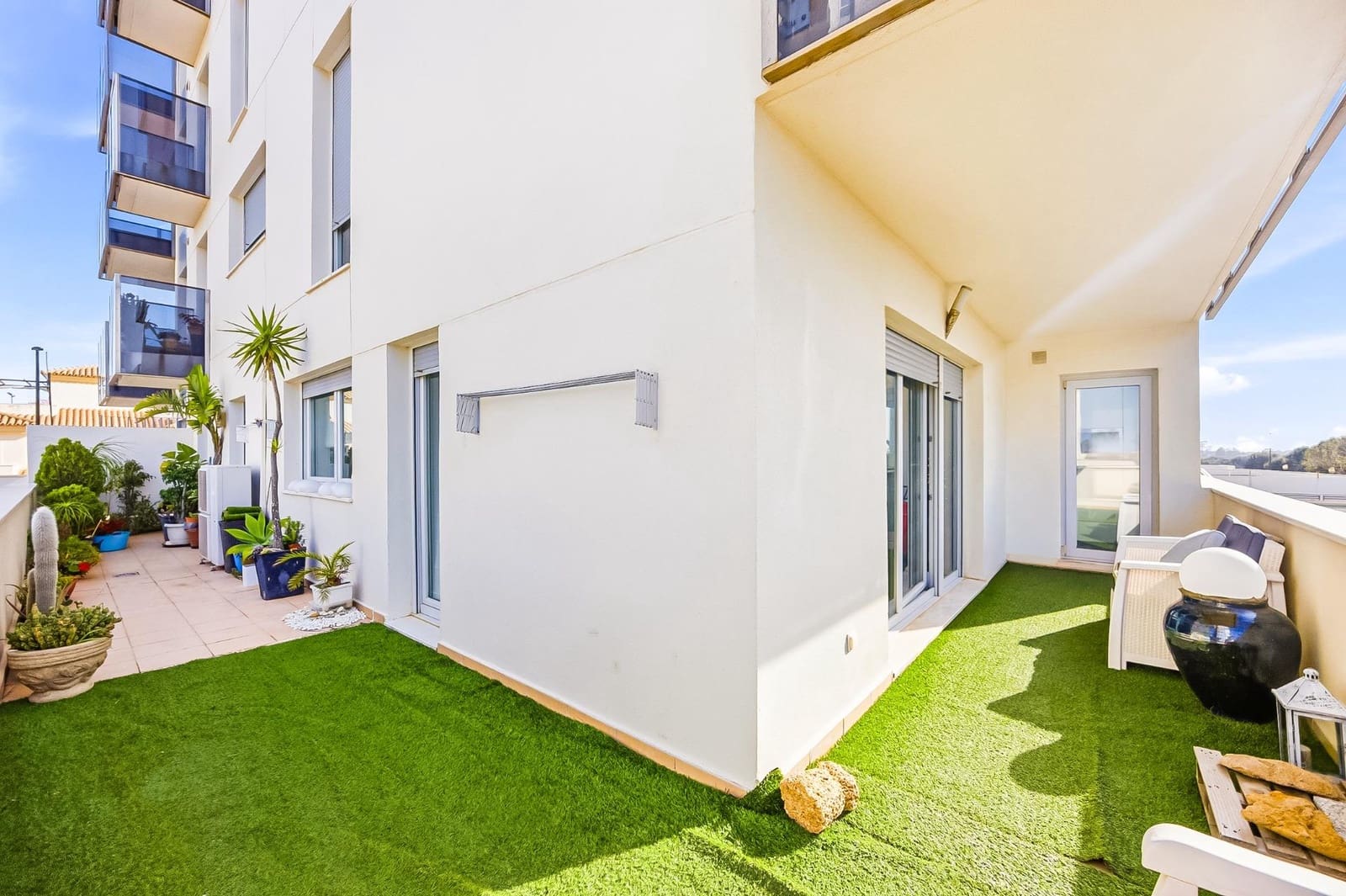 3 bedroom Flat for sale in San Fernando with pool garage - € 365,000 (Ref: 9820477)