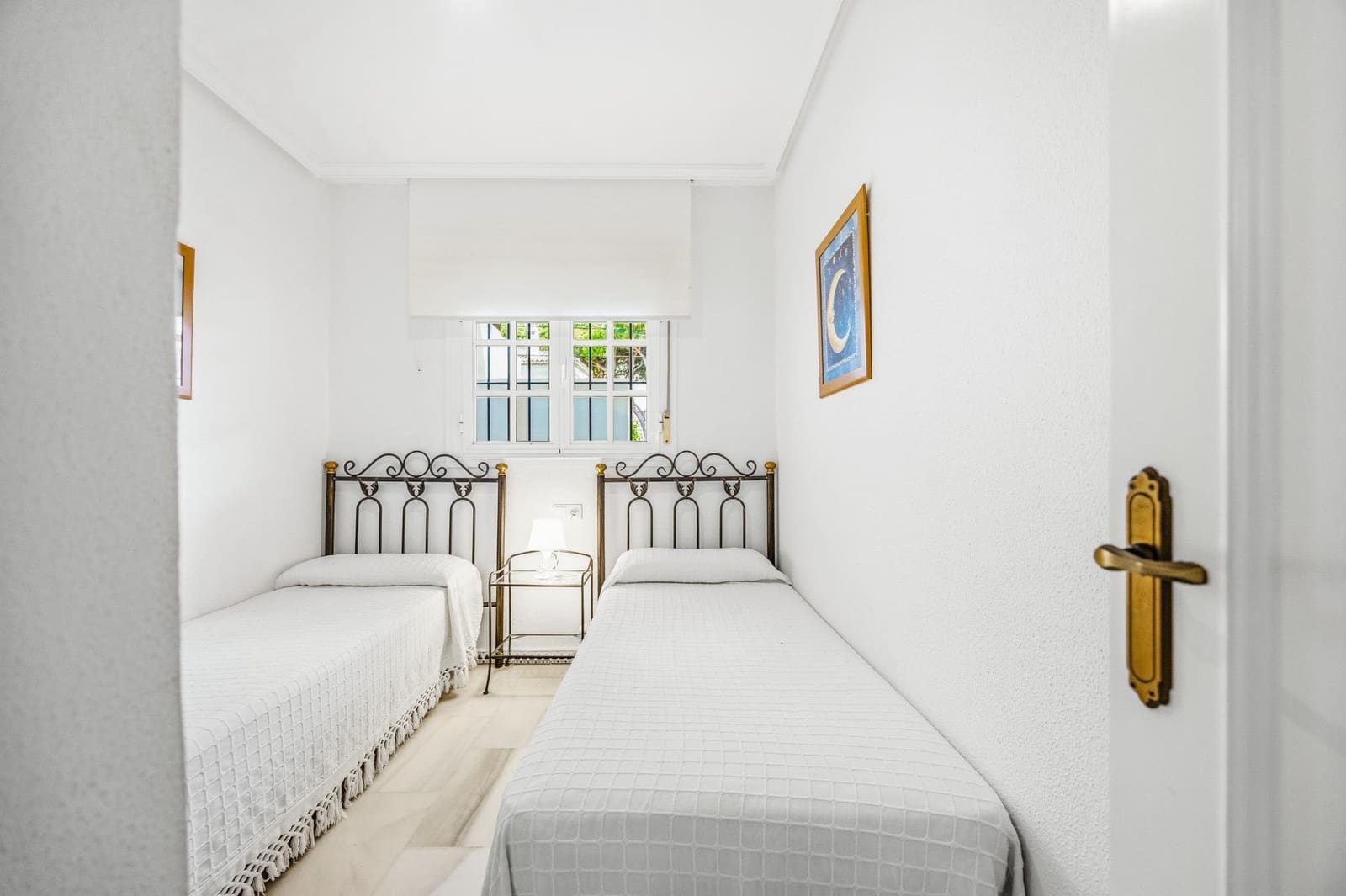 2 soveværelse Lejlighed til salg i Chiclana de la Frontera med garage - € 265.000 (Ref: 9820478)