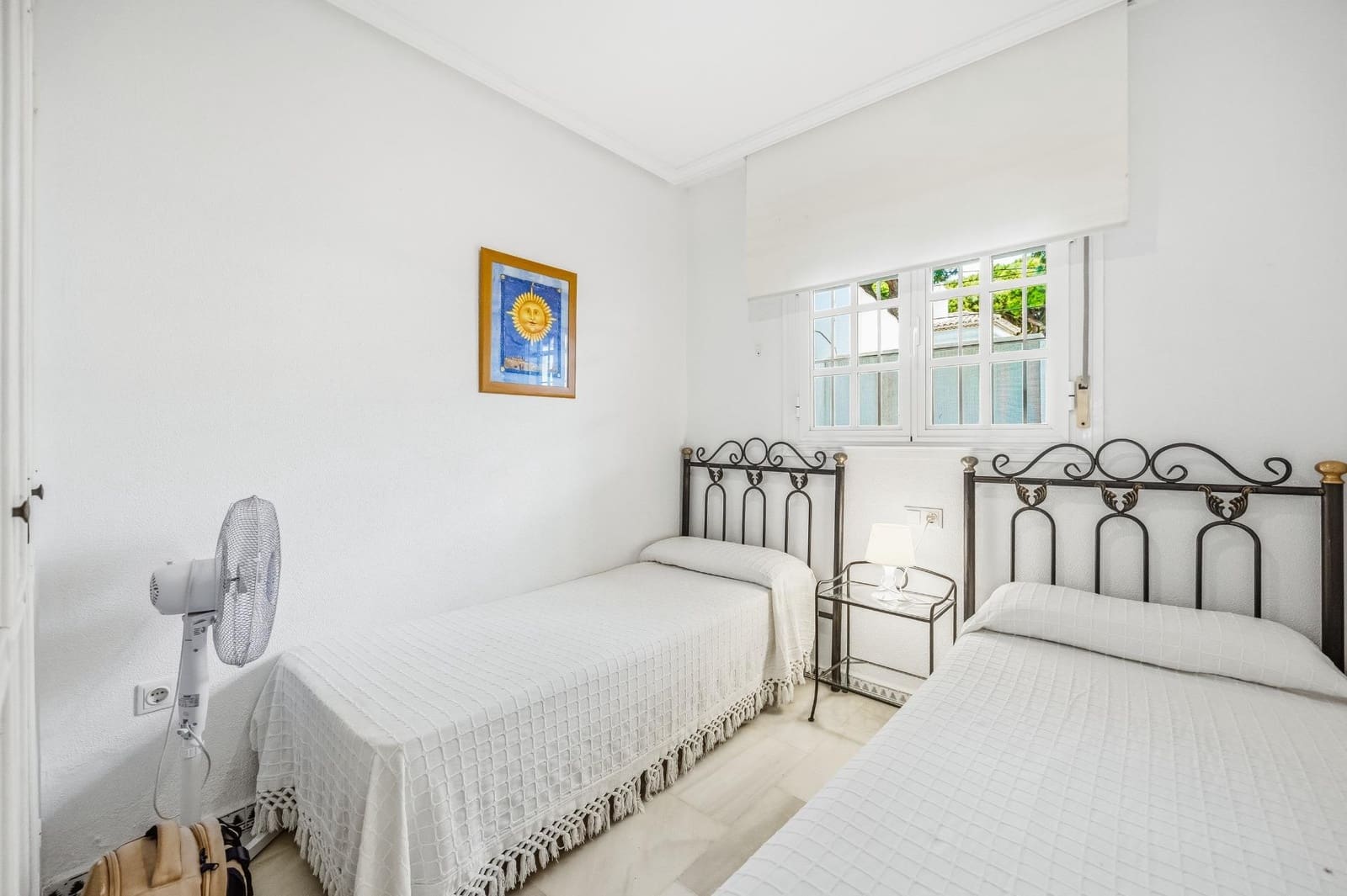 2 bedroom Apartment for sale in Chiclana de la Frontera with garage - € 265,000 (Ref: 9820478)