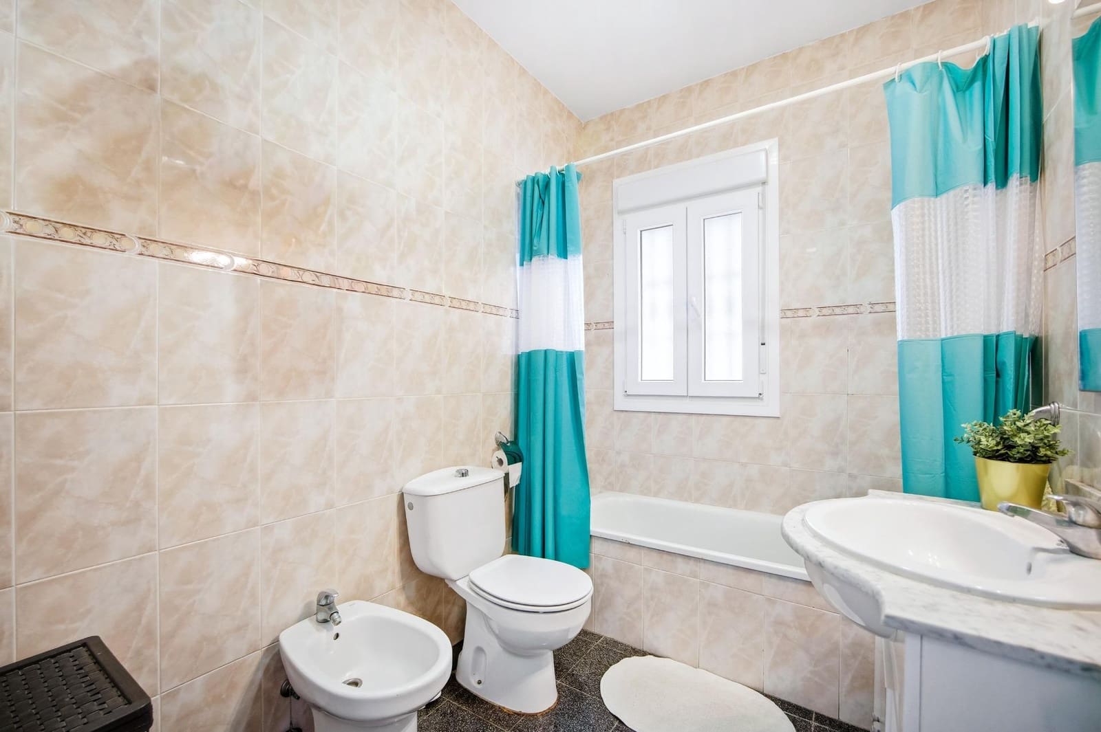 3 soveværelse Villa til salg i Chiclana de la Frontera med swimmingpool - € 389.990 (Ref: 9820480)