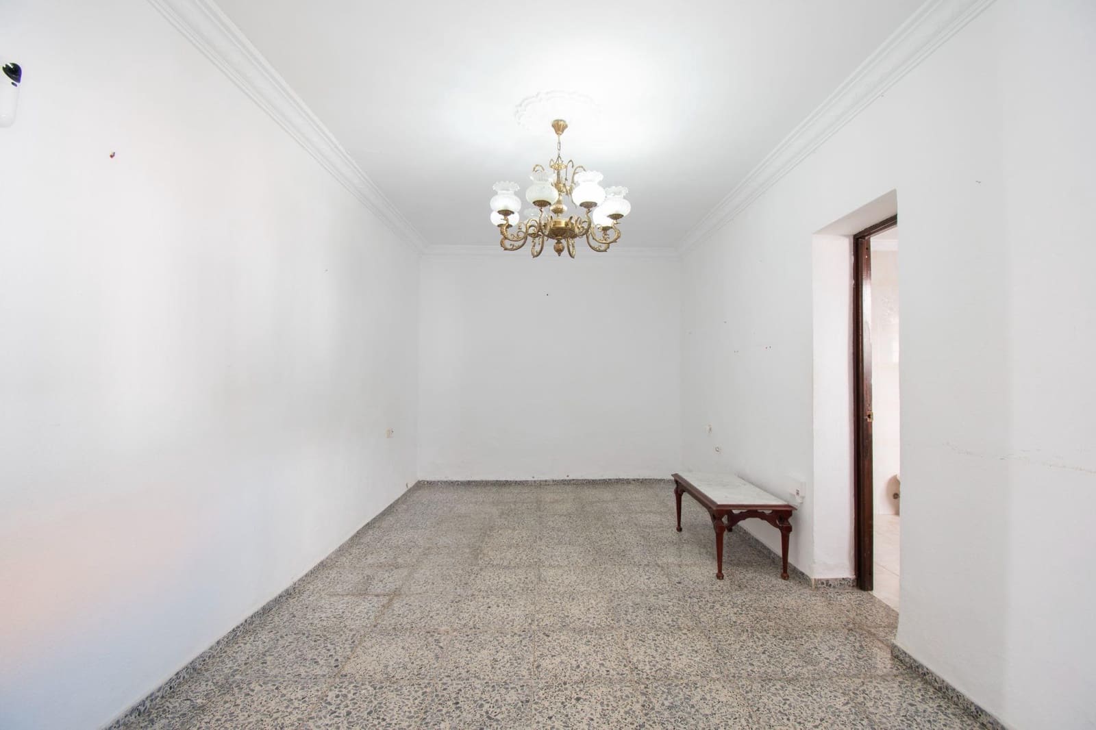 2 bedroom Townhouse for sale in Chiclana de la Frontera - € 196,900 (Ref: 9831321)