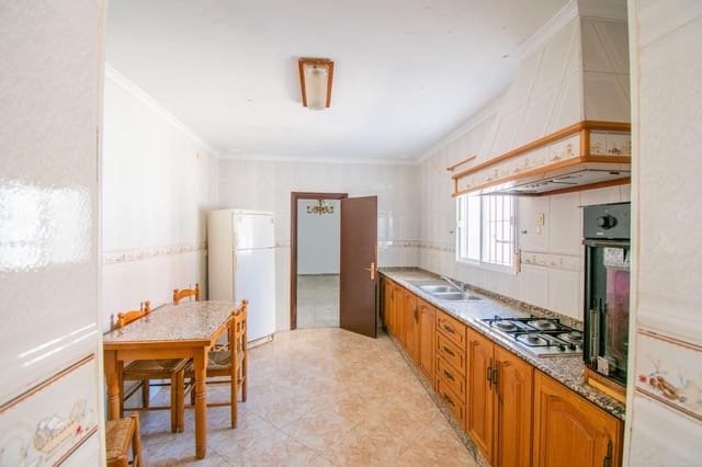 2 makuuhuone Omakotitalo myytävänä paikassa Chiclana de la Frontera - 196 900 € (Ref: 9831321)