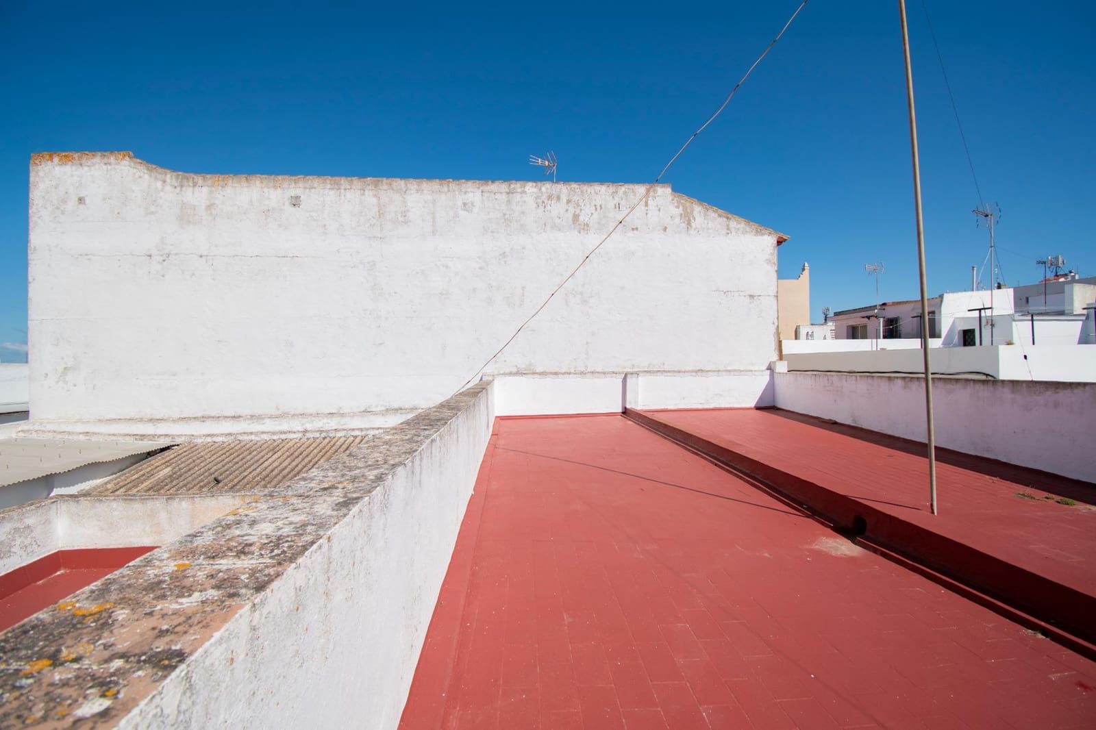 2 bedroom Townhouse for sale in Chiclana de la Frontera - € 196,900 (Ref: 9831321)