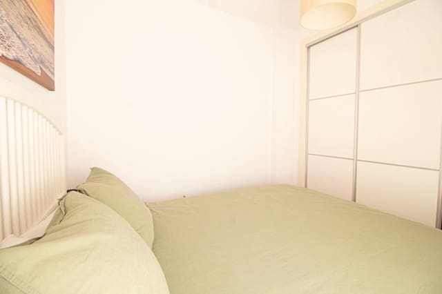 2 soveværelse Lejlighed til salg i La Barrosa, Chiclana de la Frontera med swimmingpool - € 269.000 (Ref: 9849317)