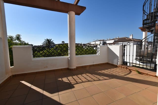 2 slaapkamer Penthouse te koop in La Barrosa, Chiclana de la Frontera met zwembad - € 299.000 (Ref: 9876379)