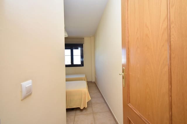 2 slaapkamer Penthouse te koop in La Barrosa, Chiclana de la Frontera met zwembad - € 299.000 (Ref: 9876379)