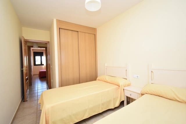 2 slaapkamer Penthouse te koop in La Barrosa, Chiclana de la Frontera met zwembad - € 299.000 (Ref: 9876379)