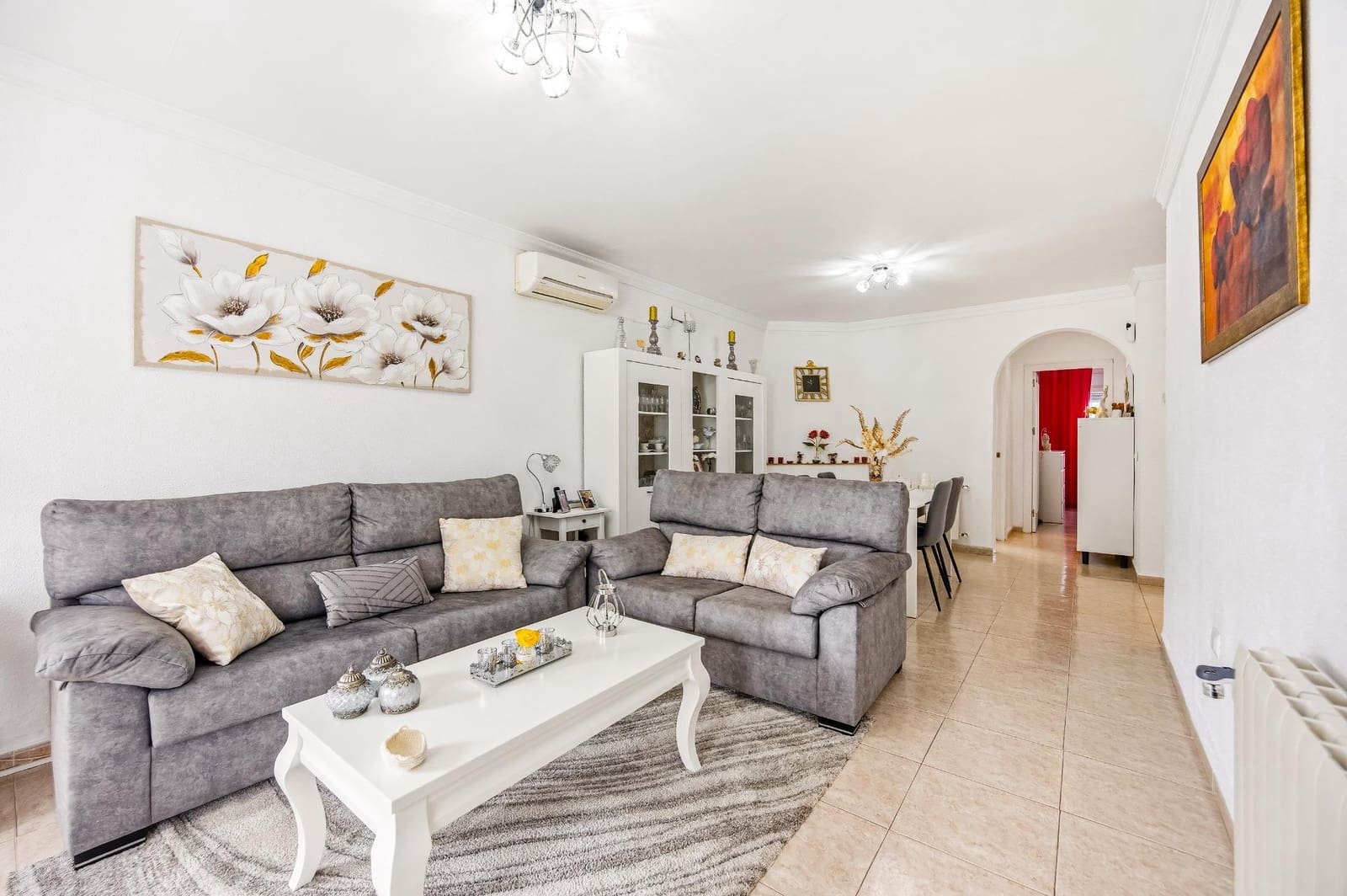 Chalet de 3 habitaciones en Chiclana de la Frontera en venta - 336.000 € (Ref: 9876384)