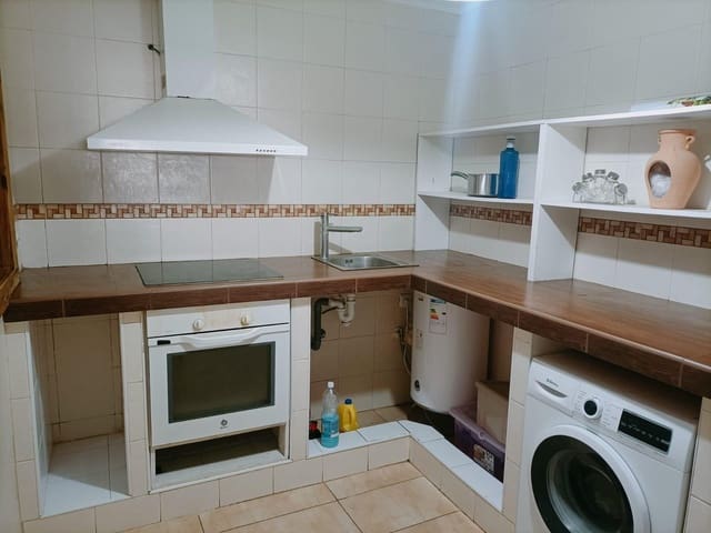 2 slaapkamer Flat te koop in Chiclana de la Frontera - € 129.900 (Ref: 9881910)