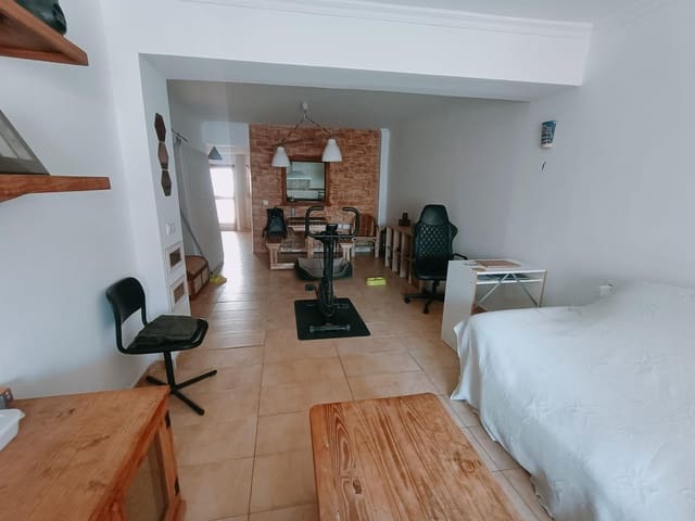 2 slaapkamer Flat te koop in Chiclana de la Frontera - € 129.900 (Ref: 9881910)