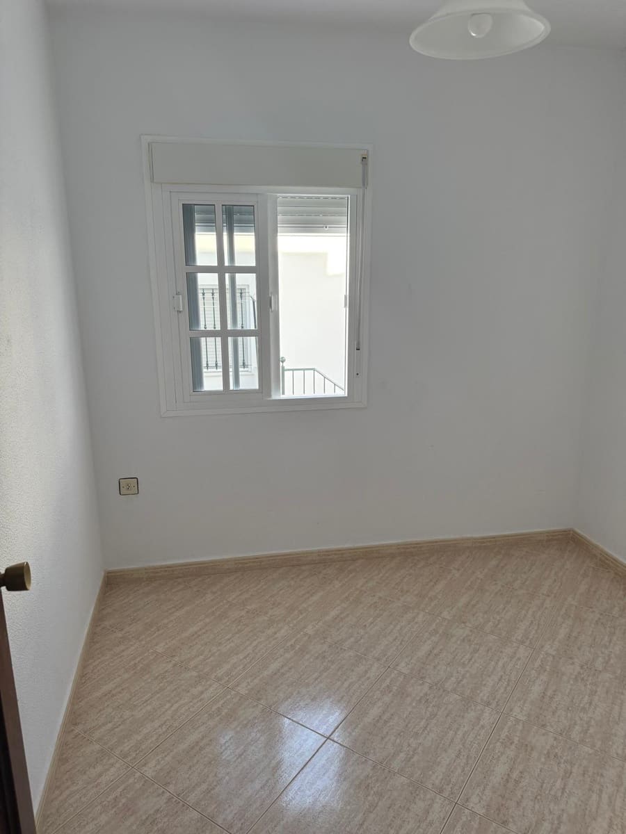 3 sovrum Radhus till salu i Chiclana de la Frontera - 235 000 € (Ref: 9890351)