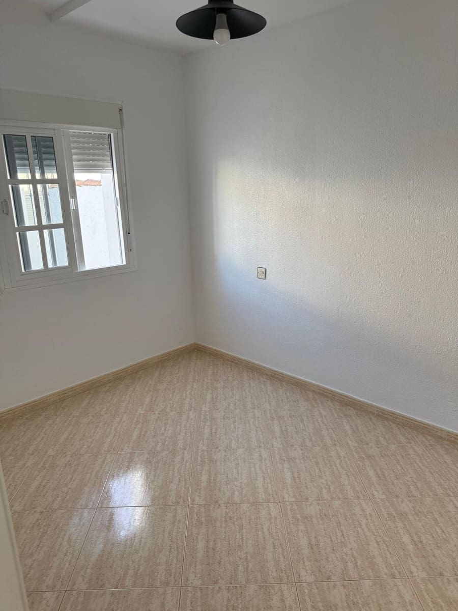 3 sovrum Radhus till salu i Chiclana de la Frontera - 235 000 € (Ref: 9890351)