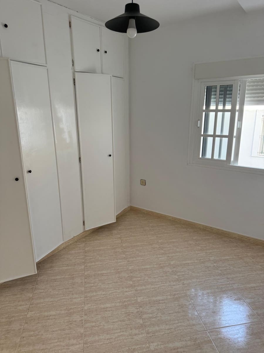 3 sovrum Radhus till salu i Chiclana de la Frontera - 235 000 € (Ref: 9890351)