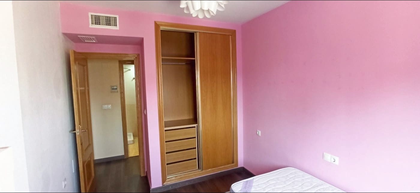 2 bedroom Flat for sale in Murcia city with garage - € 205,000 (Ref: 10033664)