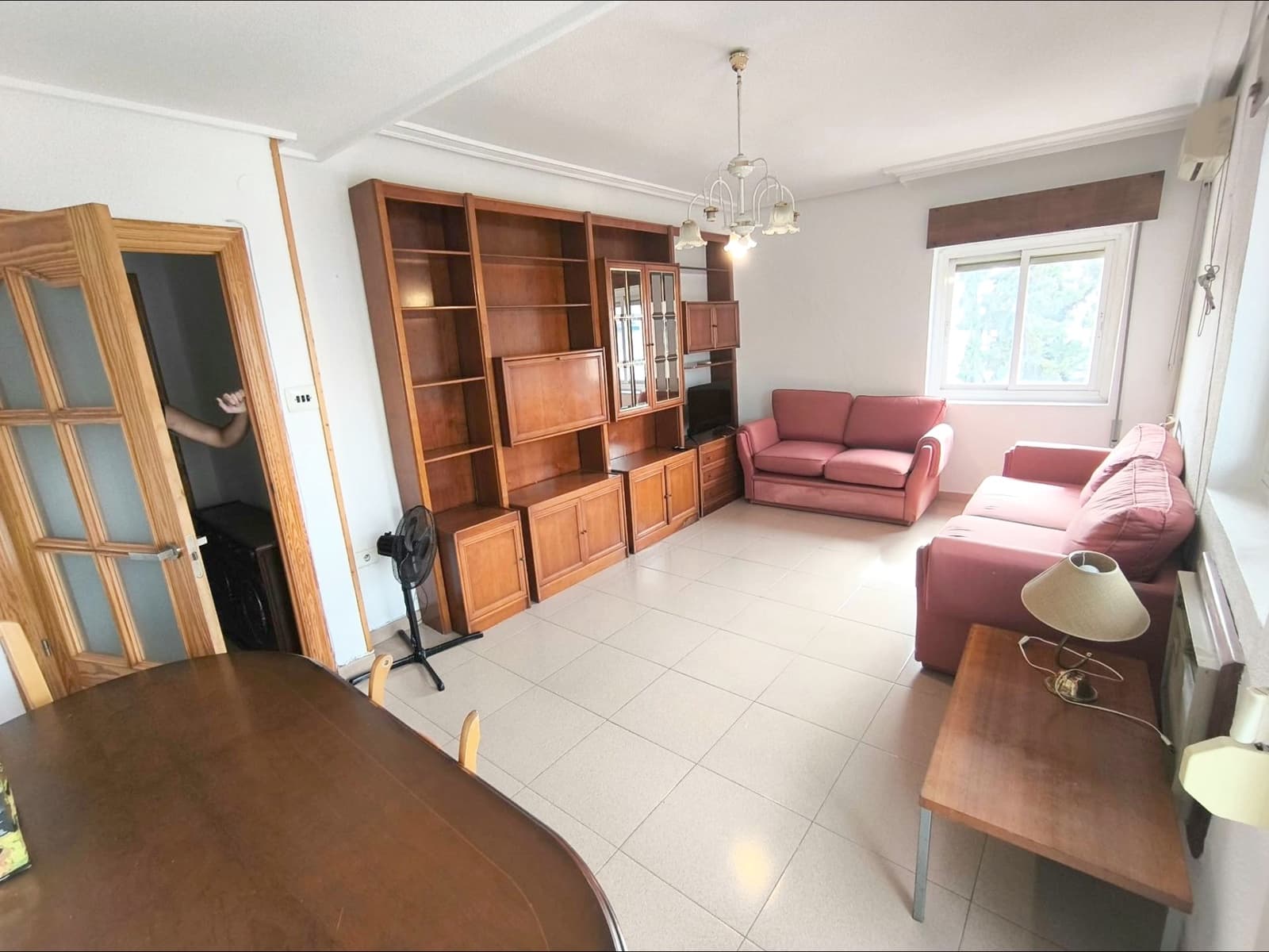 4 sovrum Lägenhet att hyra i Murcia stad - 300 € (Ref: 10044987)