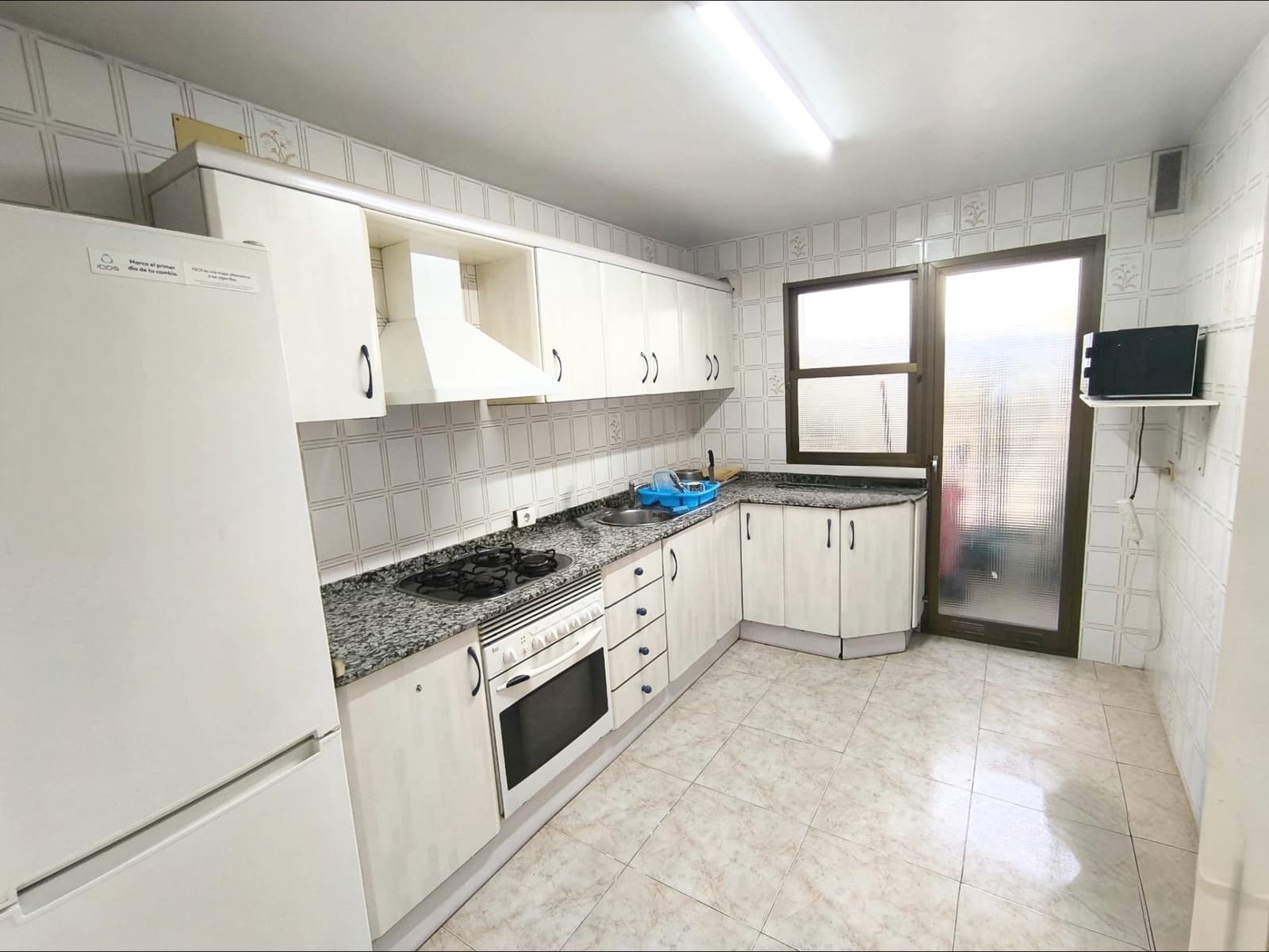 Piso de 3 habitaciones en Murcia ciudad en alquiler - 900 € (Ref: 9960204)