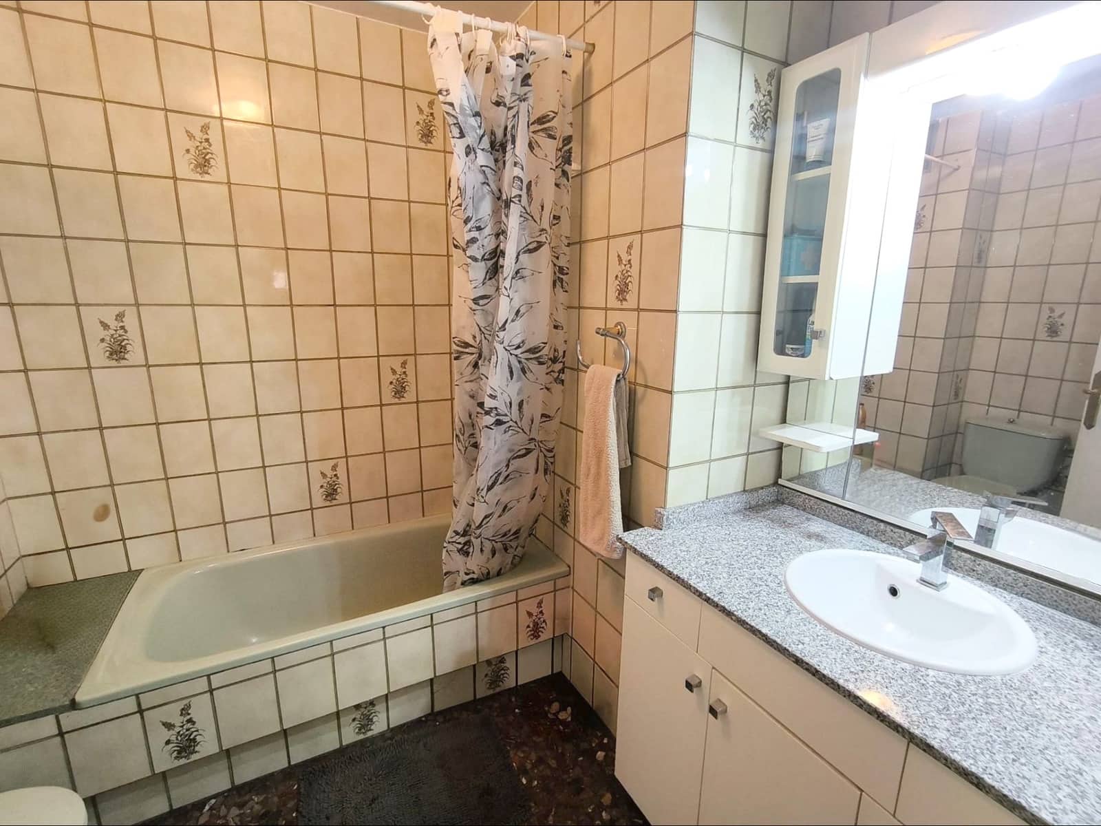 Piso de 3 habitaciones en Murcia ciudad en alquiler - 900 € (Ref: 9960204)