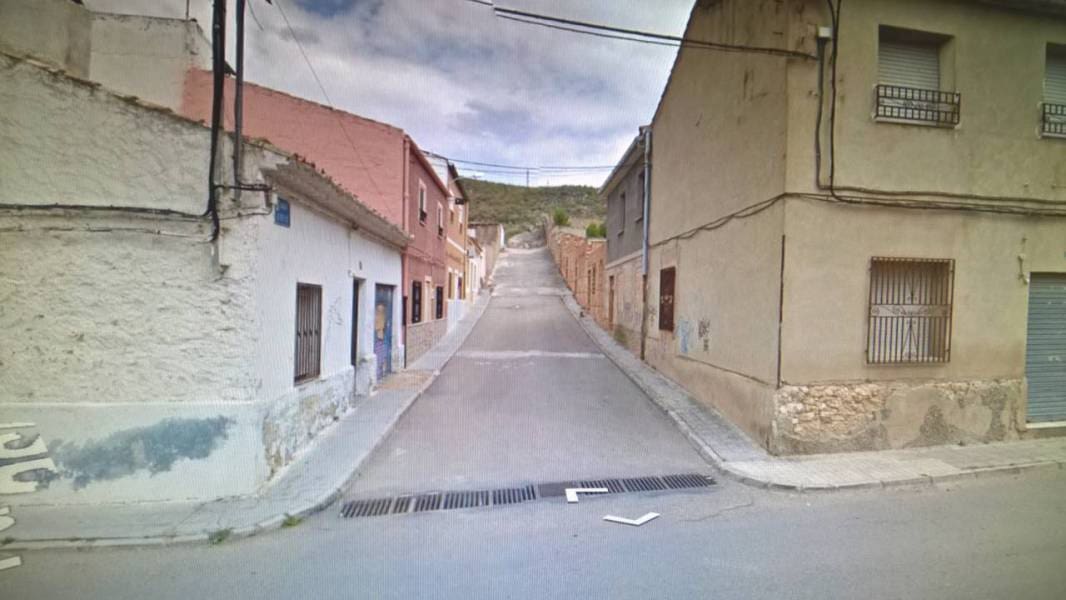Building Plot for sale in Hellin - € 18,000 (Ref: 9960205)